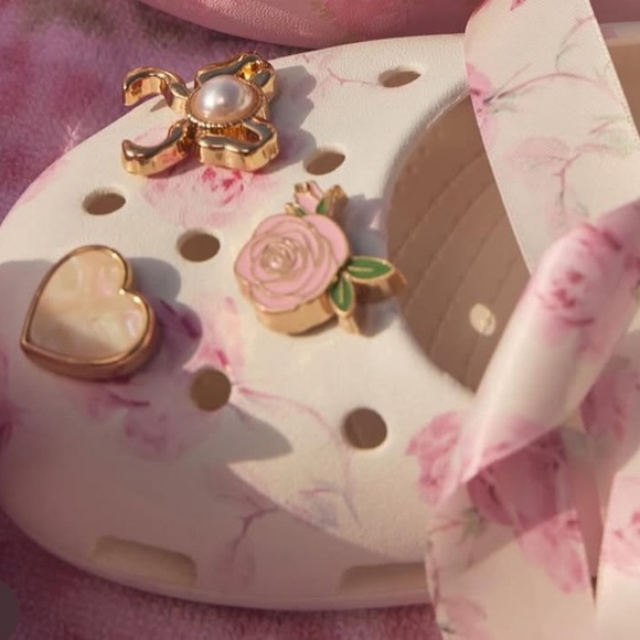 🎀🩰Crocs X Loveshackfancy Limited Edition Collaboration Ballerina Flats Sandals - Picture 3 of 15